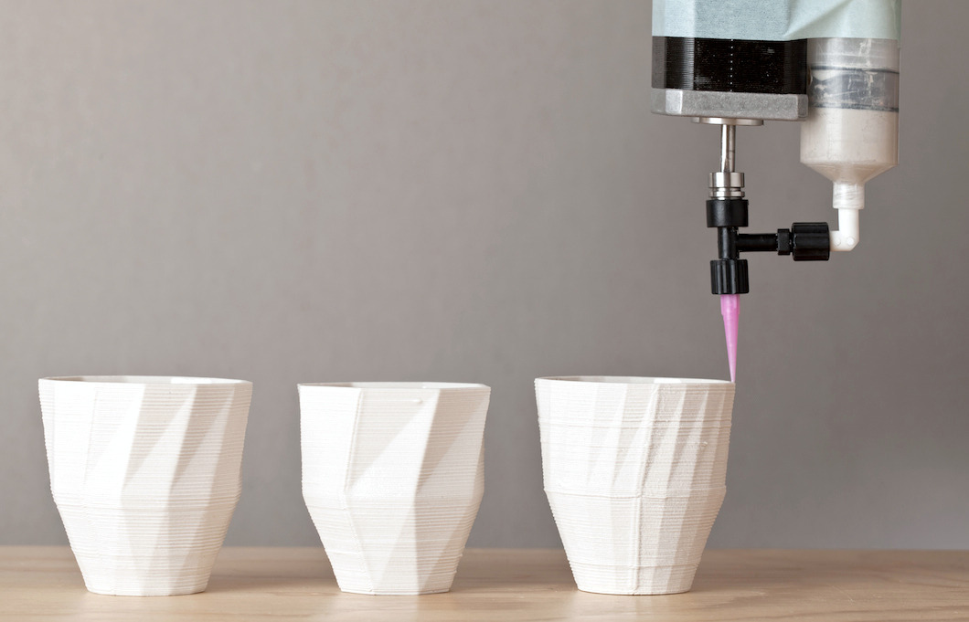 Cups and extruder
